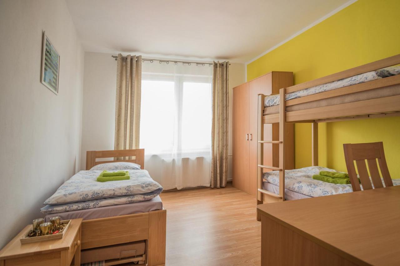 Hybadlo Motel Liptovsky Hradok Ngoại thất bức ảnh