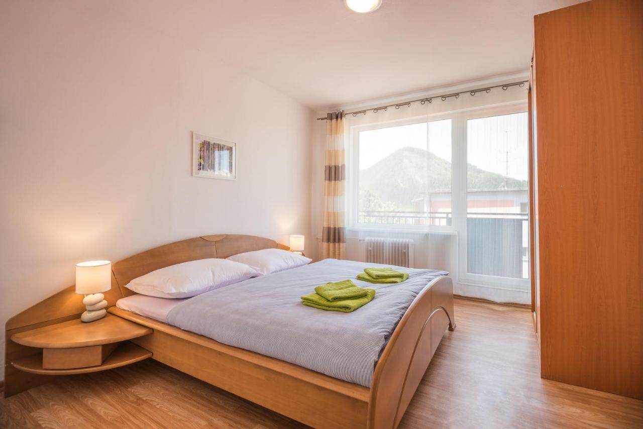 Hybadlo Motel Liptovsky Hradok Ngoại thất bức ảnh