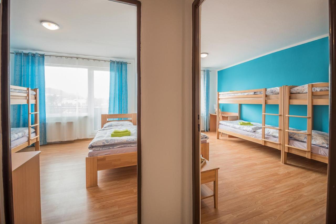Hybadlo Motel Liptovsky Hradok Ngoại thất bức ảnh